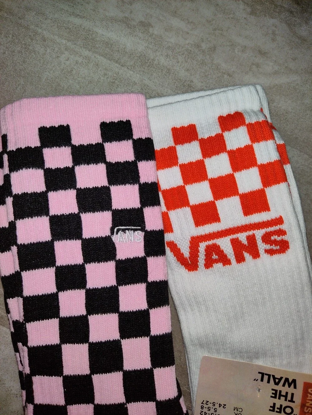 Vans Off The Wall Crew Socks Lot of 2 Checkerboard White Pink Red NWT Men's 6.5-